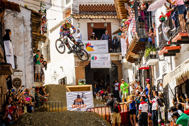 Downhill Taxco 2013