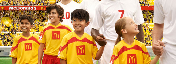 McDonald's levará crianças para entrar em campo com jogadores na Copa do Mundo de 2014