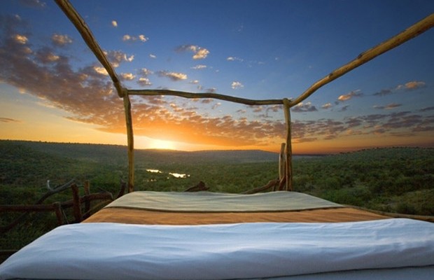 Resort no Quênia oferece a experiência de ficar em um quarto ao ar livre