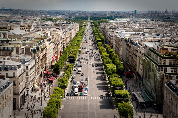 Avenida-Champs-Elysées