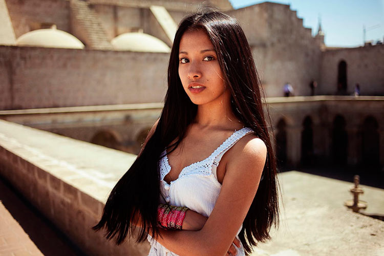 Arequipa-Girl-Peru