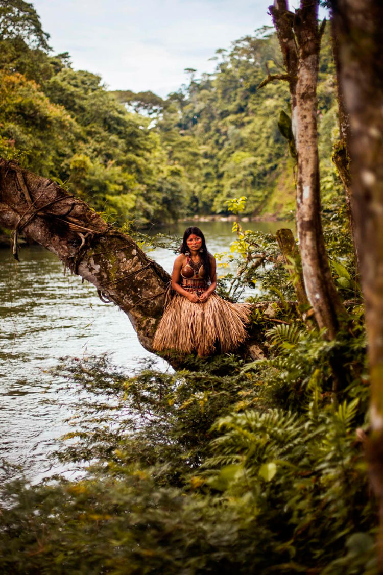 Woman-Beauty-Amazonia