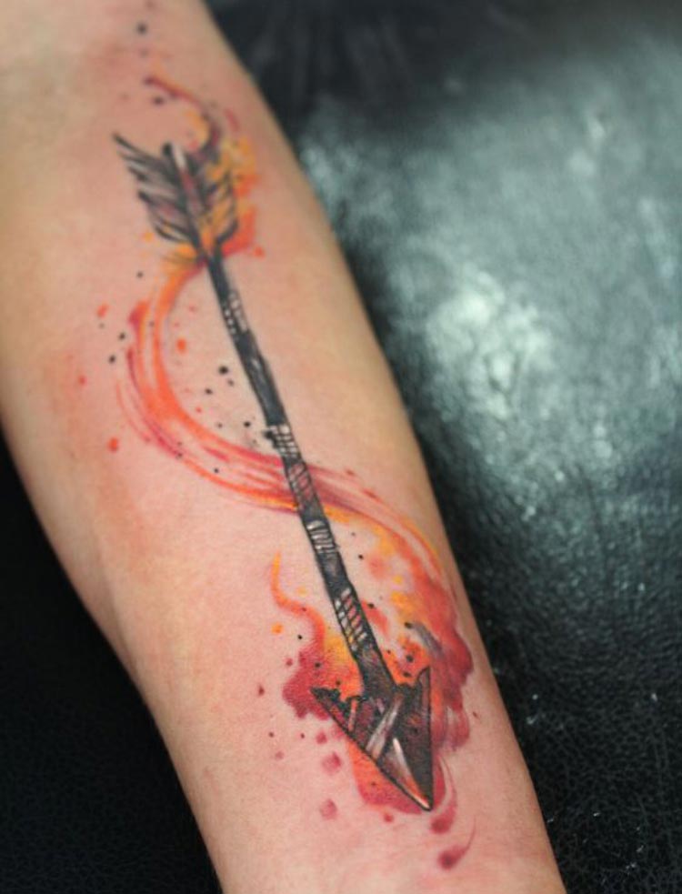 tatuagem-flecha-aquarela