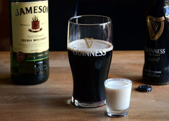Aprenda a fazer o 'Irish Car Bomb', famoso drink irlandês Tudo Para